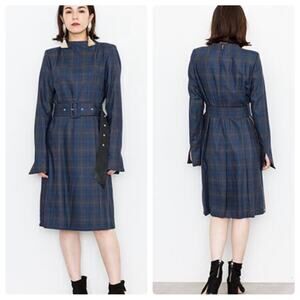 Toga Pulla Japan Plaid Gingham Plaid Long Sleeve Shift Knee Length Dress Navy Sm